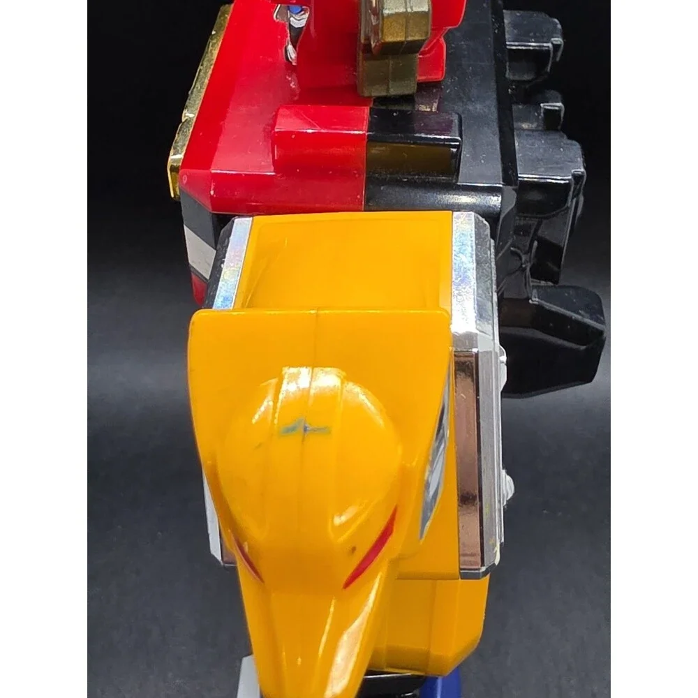 Power Rangers 1998 Lost Galaxy Megazord Figure 8” Bandai